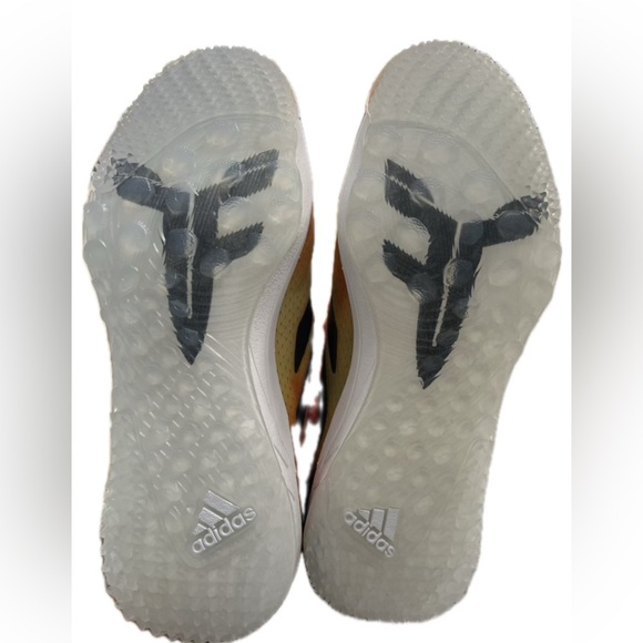 New Adidas baseball Turf - Picture 3 of 4